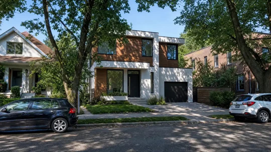 Fotomontaža — završena porodična kuća uklopljena u stvarnu uličnu fotografiju, Elegant Render